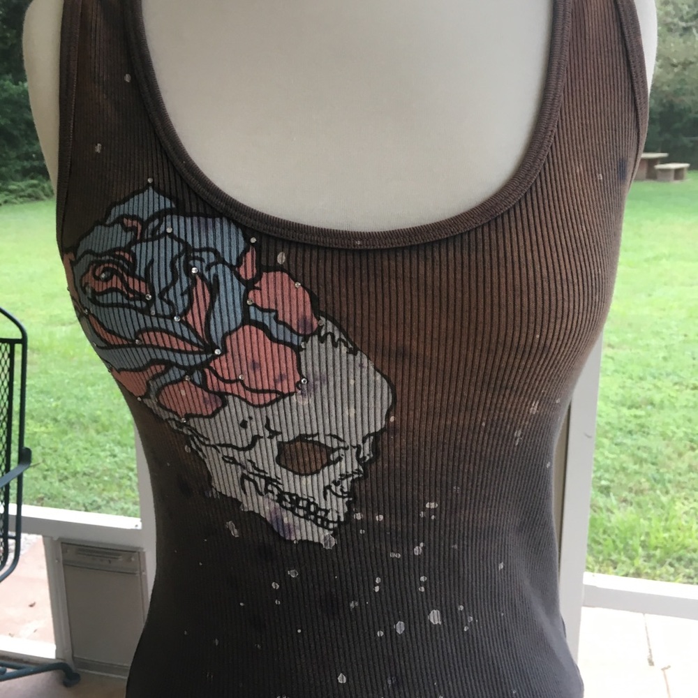 Grail Skull and Rose Destructed Tank L